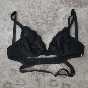 Vassarette Black Lace‎ Balconette Bra Intimates Size 34B